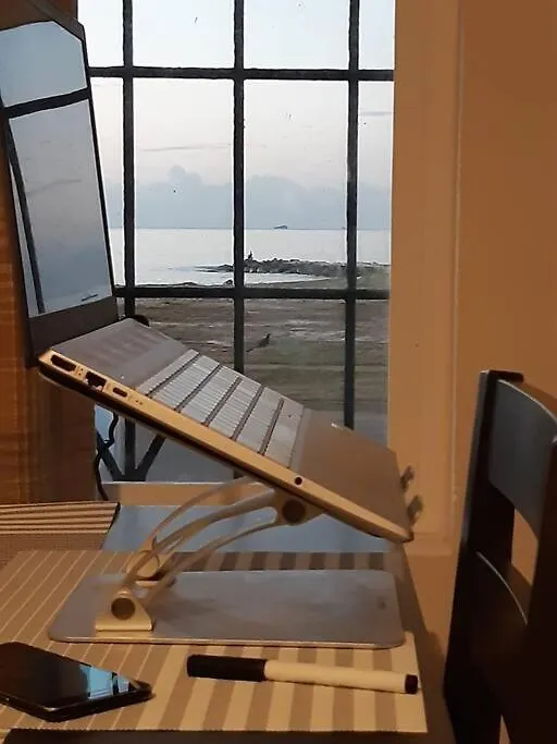 Seafront Vacation Home Stay Portmore